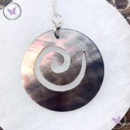 Black Lip Mother Of Pearl Spiral Pendant Necklace